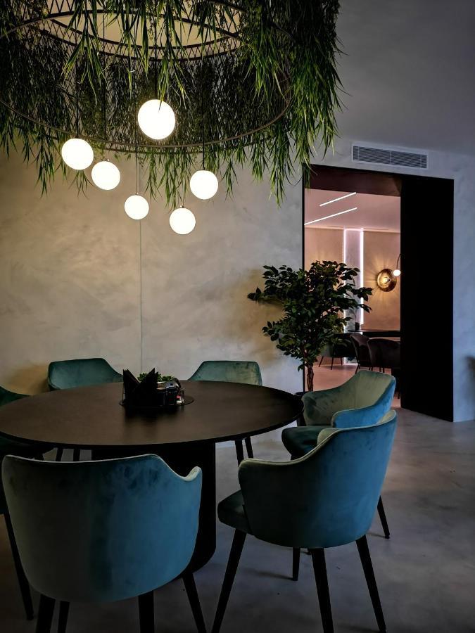 Amrita Hotel เลียปาญา ภายนอก รูปภาพ
